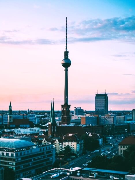 Berlin (BER)'ya Uçuşlar